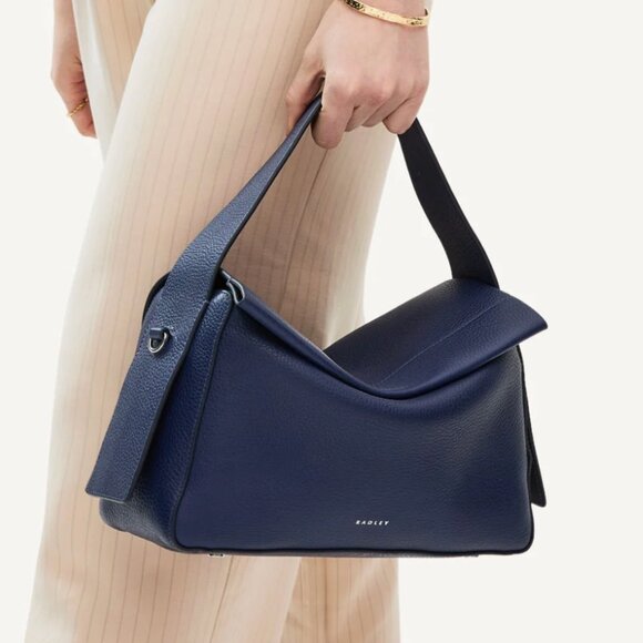 Like New Radley London De Beauvoir navy handbag - Picture 14 of 15